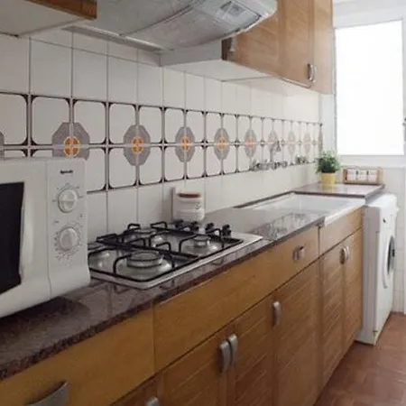 Enzo Paralel Apartment